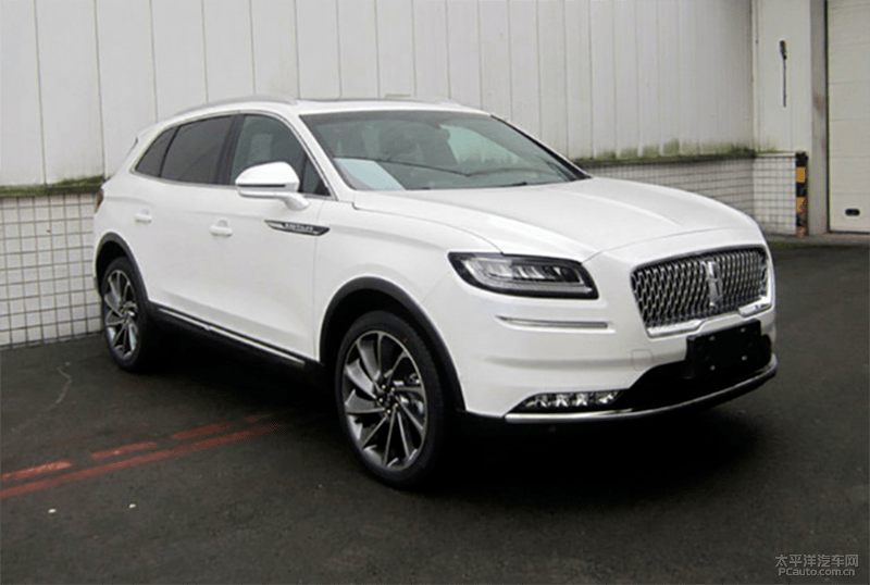 长安林肯航海家申报图曝光 提供两款动力“三亿体育手机版”(图2)
长安林肯航海家申报图曝光 提供两款动力“三亿体育手机版”(图2)