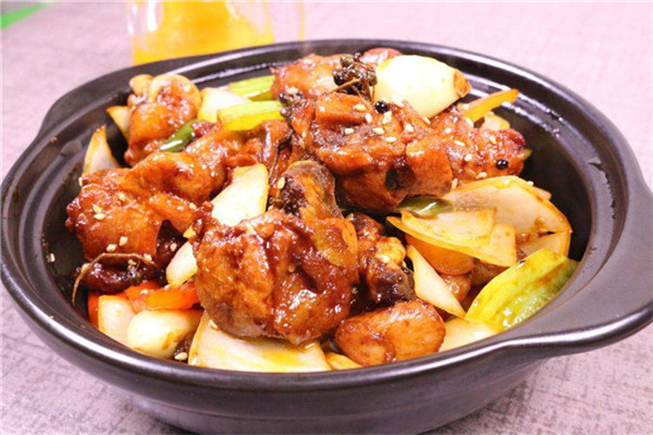 三亿体育手机版