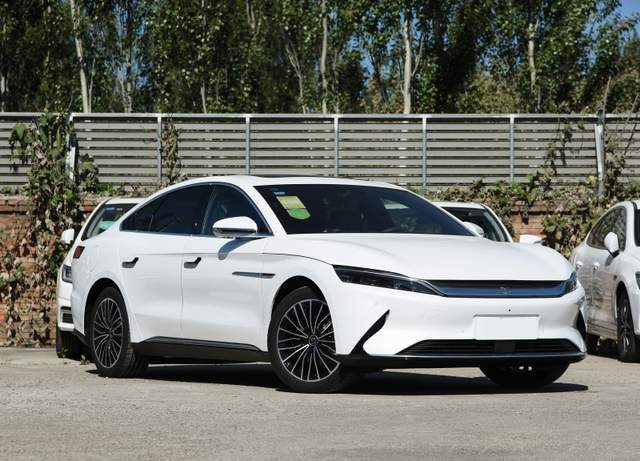 11月份国产轿车销量排行 名爵5迅速崛起 吉祥星瑞首战告捷-三亿体育官网(图4)
11月份国产轿车销量排行 名爵5迅速崛起 吉祥星瑞首战告捷-三亿体育官网(图4)