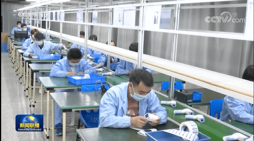 “三亿体育”
“十三五” 我们这五年丨我国建成世界上规模最大的社会保障体系(图3)