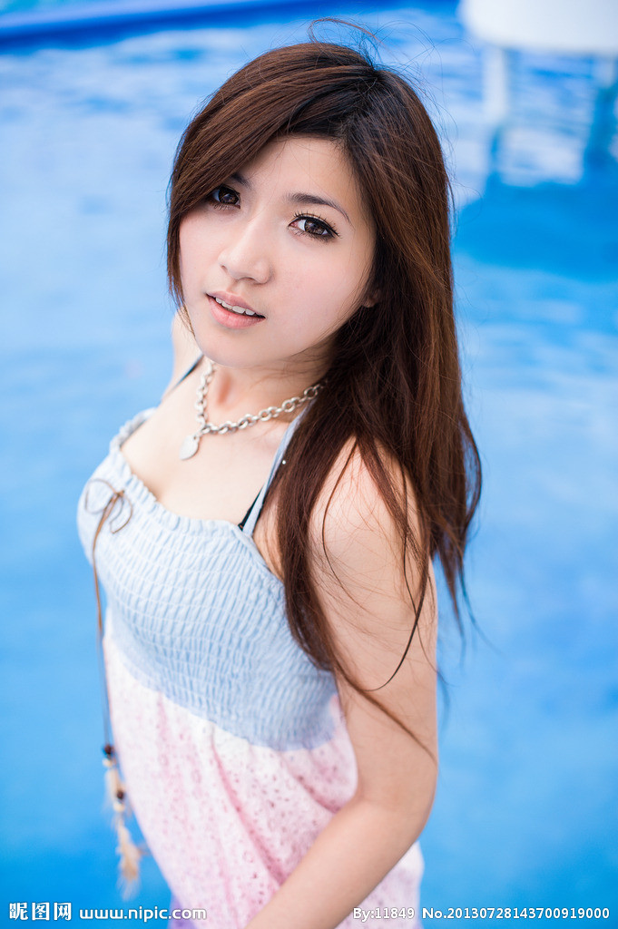 《门》影评精选10篇【三亿体育】(图2) 三亿体育