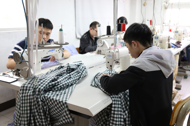 “三亿体育手机版”改变自己是神,改变别人是蠢(图1) 三亿体育官网